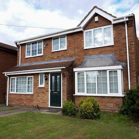 Cosy Four Bed Property With En-Suite Near To Nec Birmingham Airport And The City Luaran gambar